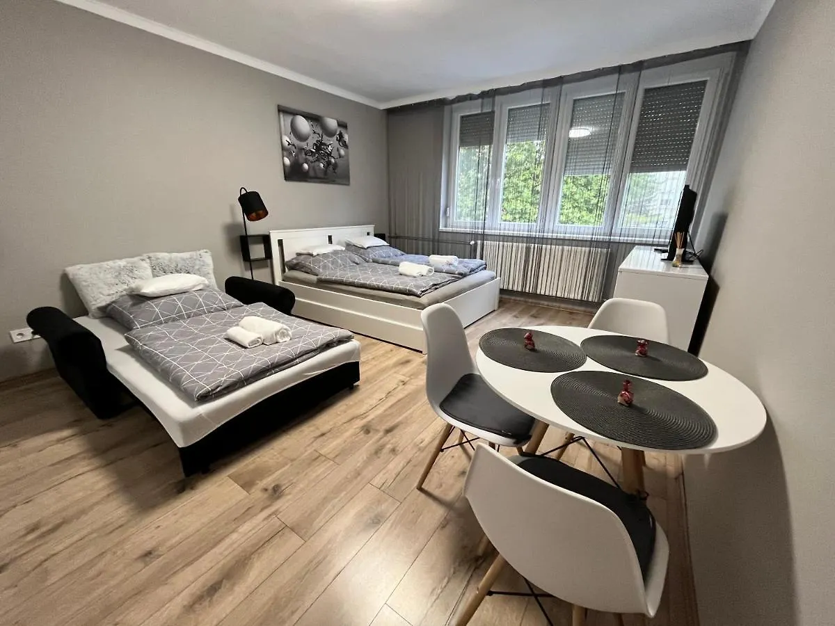 Szeged Dom-Sellohaz Apartman Hungary